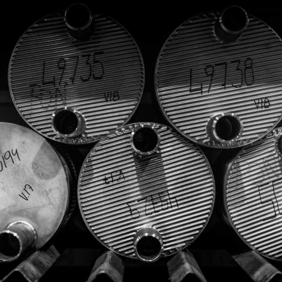 Vahterus Plate Packs in Production