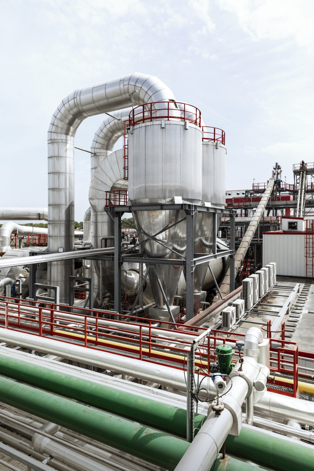 Vahterus Hot Cold 1 2019 Cover Back