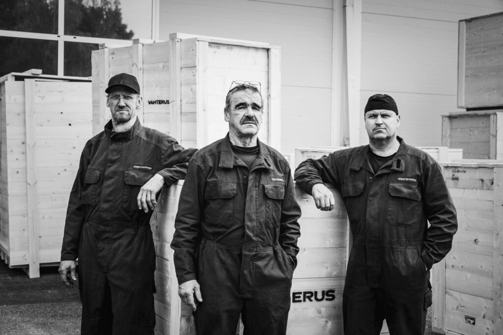 Employee03 bw horizontal 6720x4480 20231003