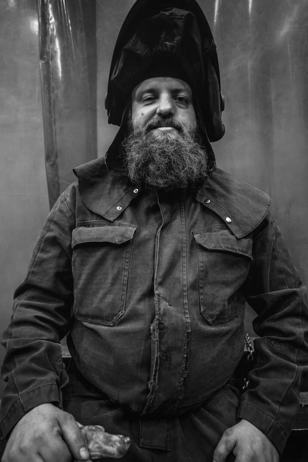 Employee07 bw vertical 4171x6256 20231003