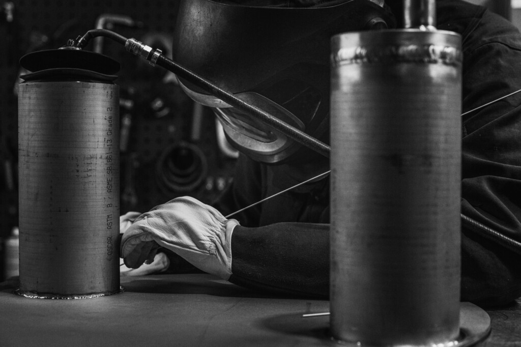 Factory02 bw horizontal 6720x4480 20231003