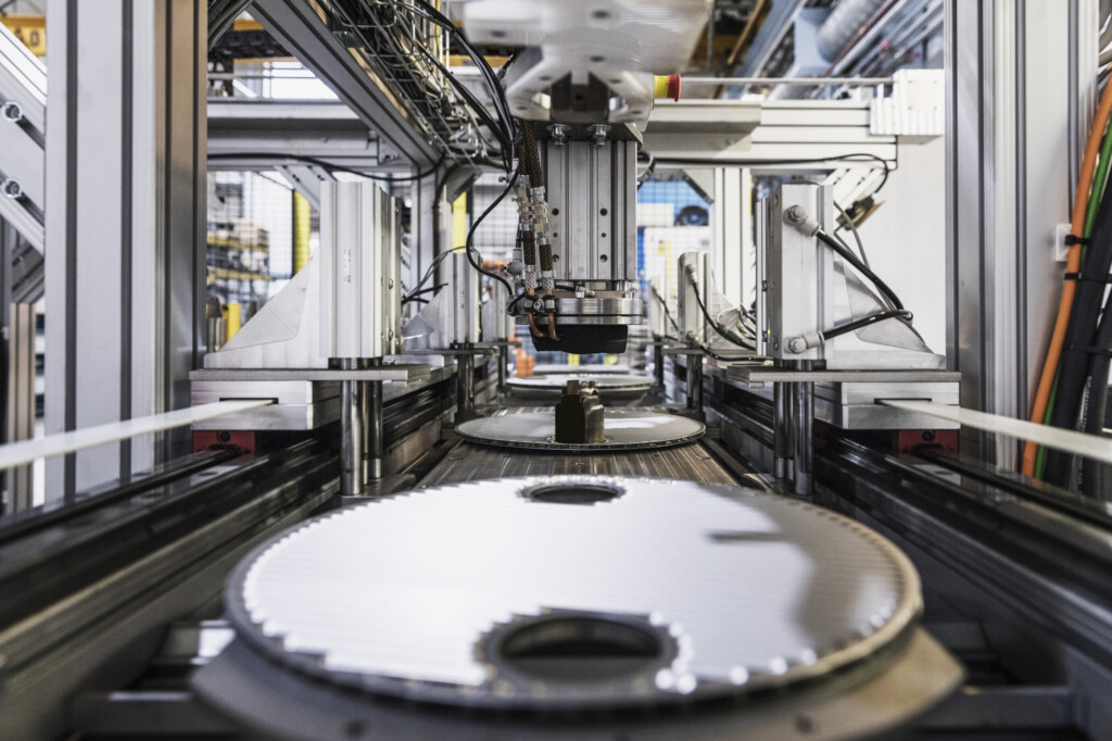 Factory03 clr horizontal 6720x4480 20231003